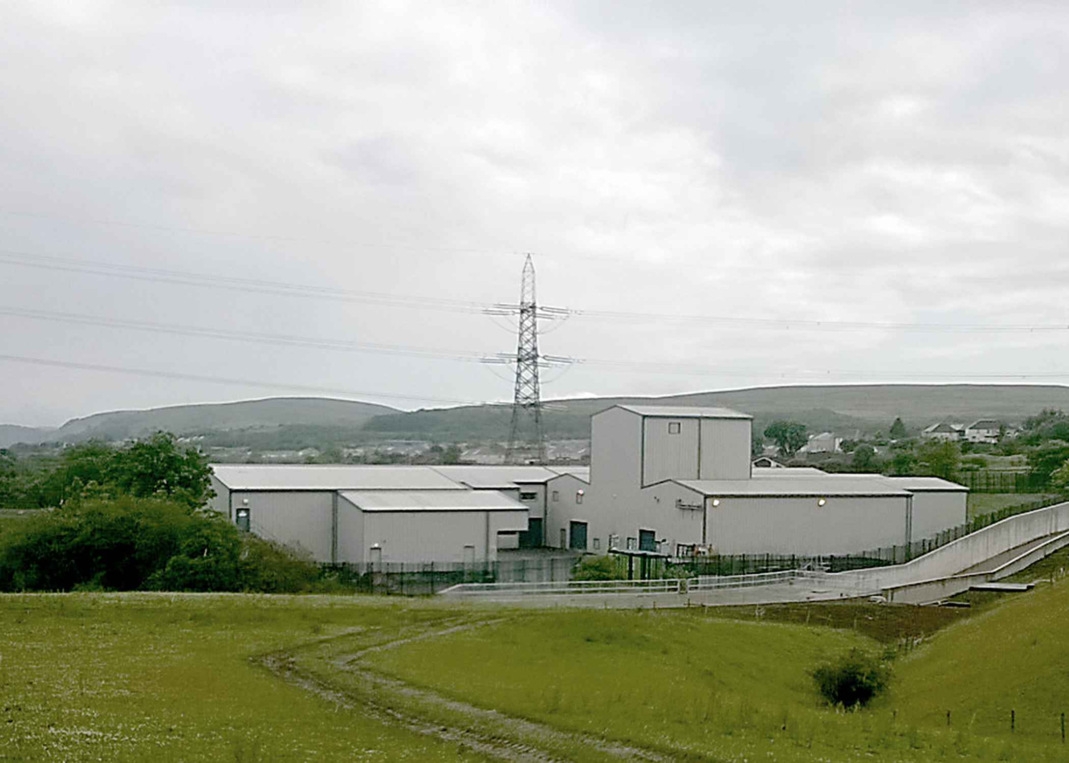 A water treatment works (WTW) in South Wales has had its control system completely upgraded, without any disruption of supply to the 70,000 people it serves. Source: Dwr Cymru Welsh Water