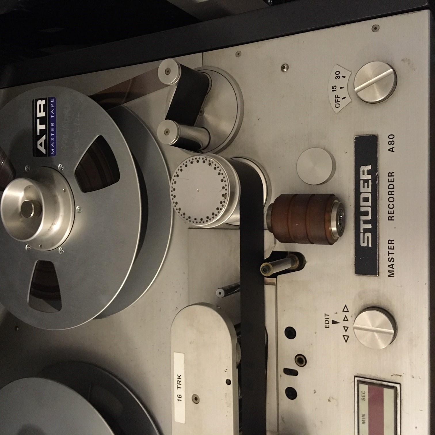 Analogue tape recording machine gets bearing upgrade